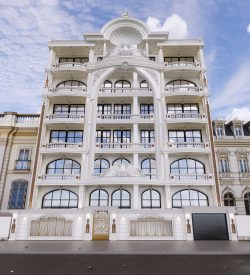 DESIGNER : MAJID MIRAHMADI